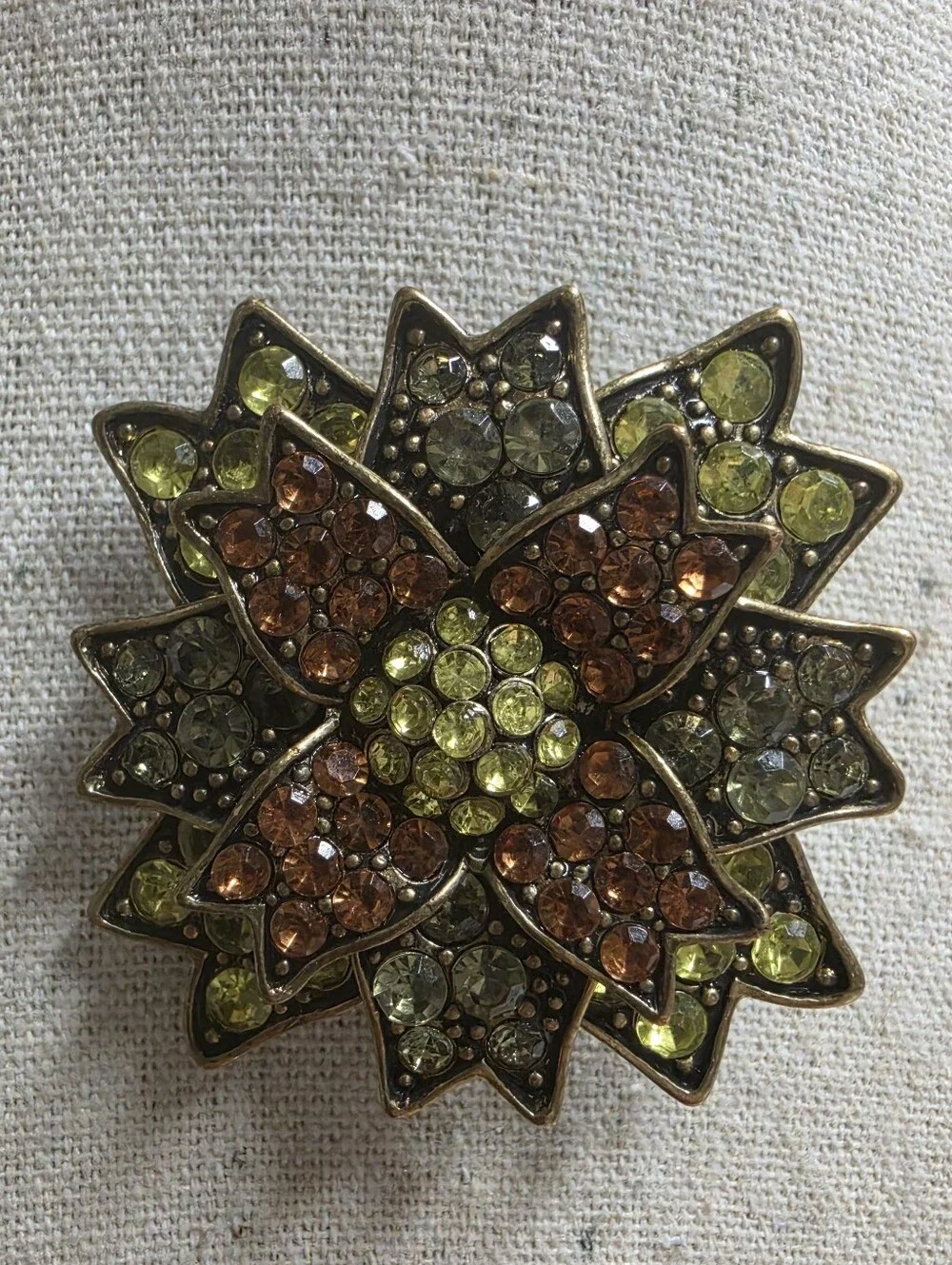 Vintage  Floral  Rhinestone Statement Brooch